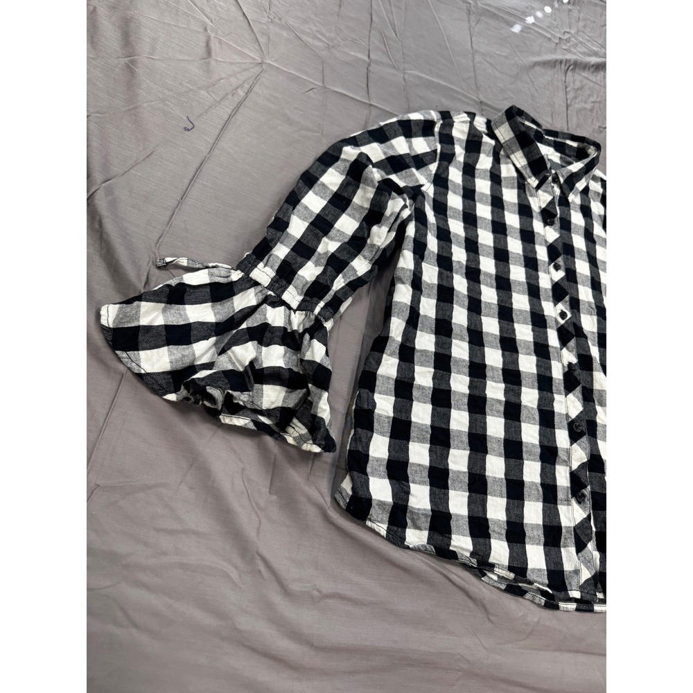 Time and Tru Women XXL Black White Buffalo Plaid Ruffle Tie Sleeve Button Down